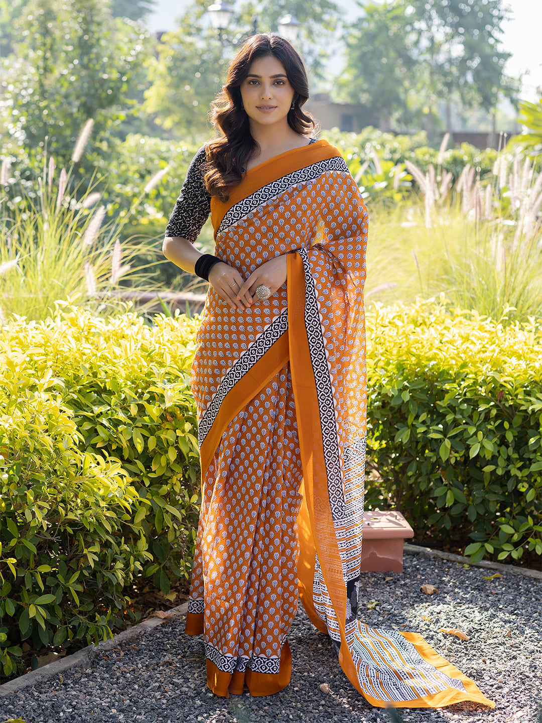 Tiger Orange Cotton Saree - By Ragavi - qivii