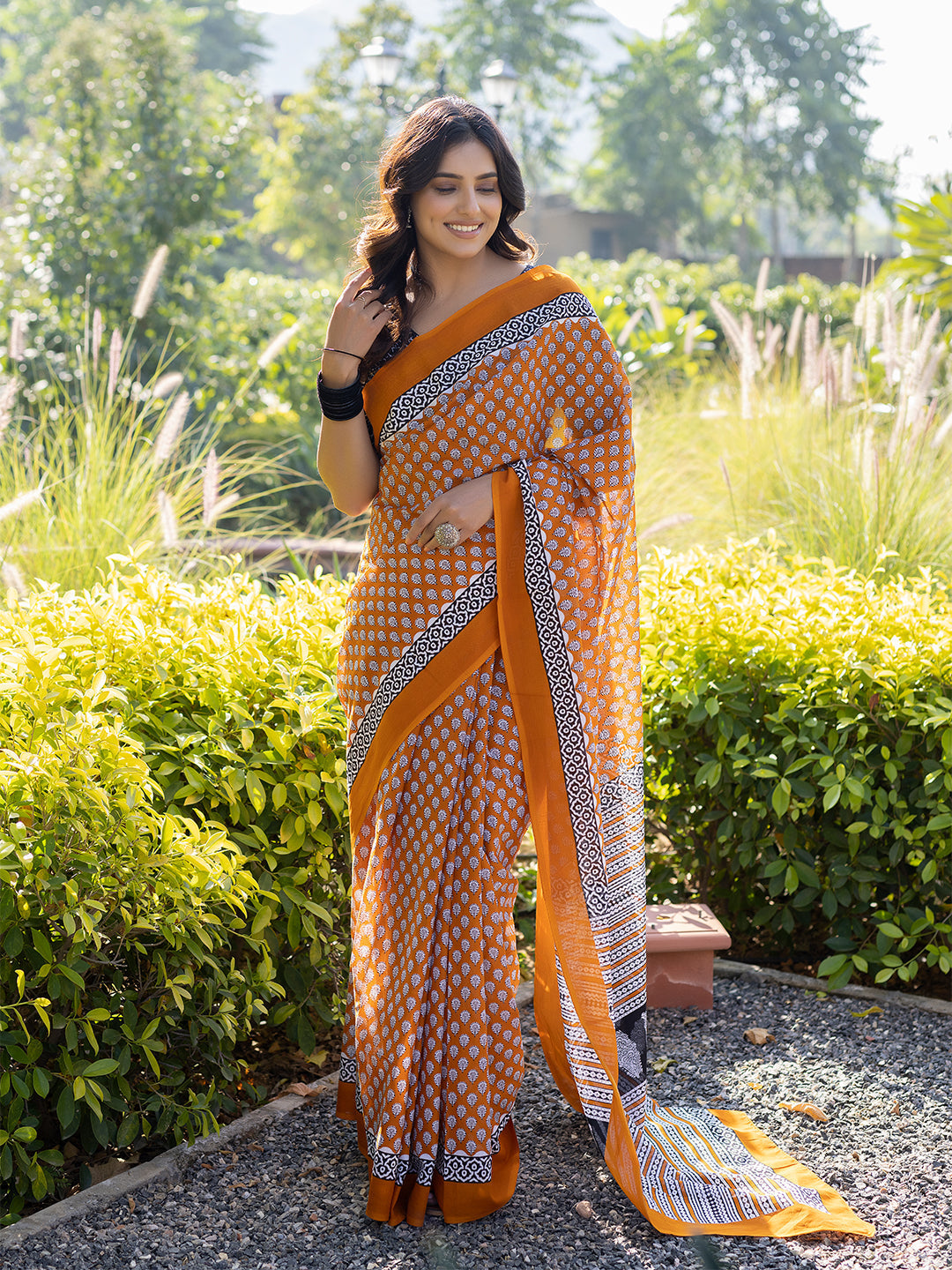 Tiger Orange Cotton Saree - By Ragavi - qivii