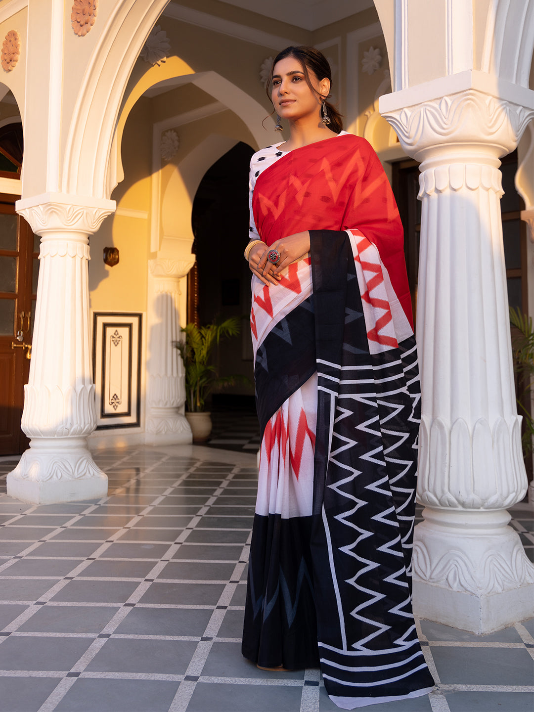 Shadow Currant Cotton Saree - By Ragavi - qivii