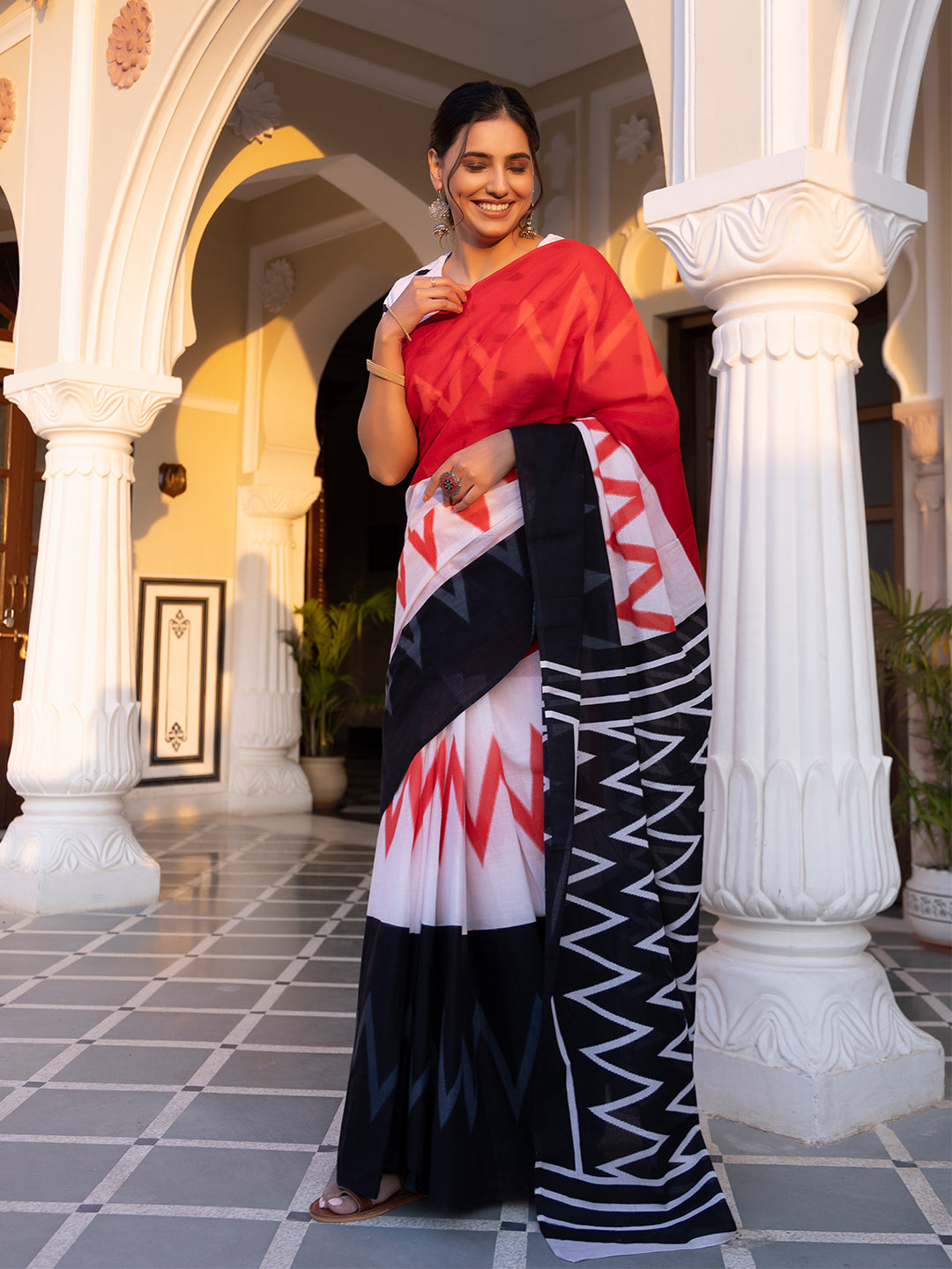 Shadow Currant Cotton Saree - By Ragavi - qivii