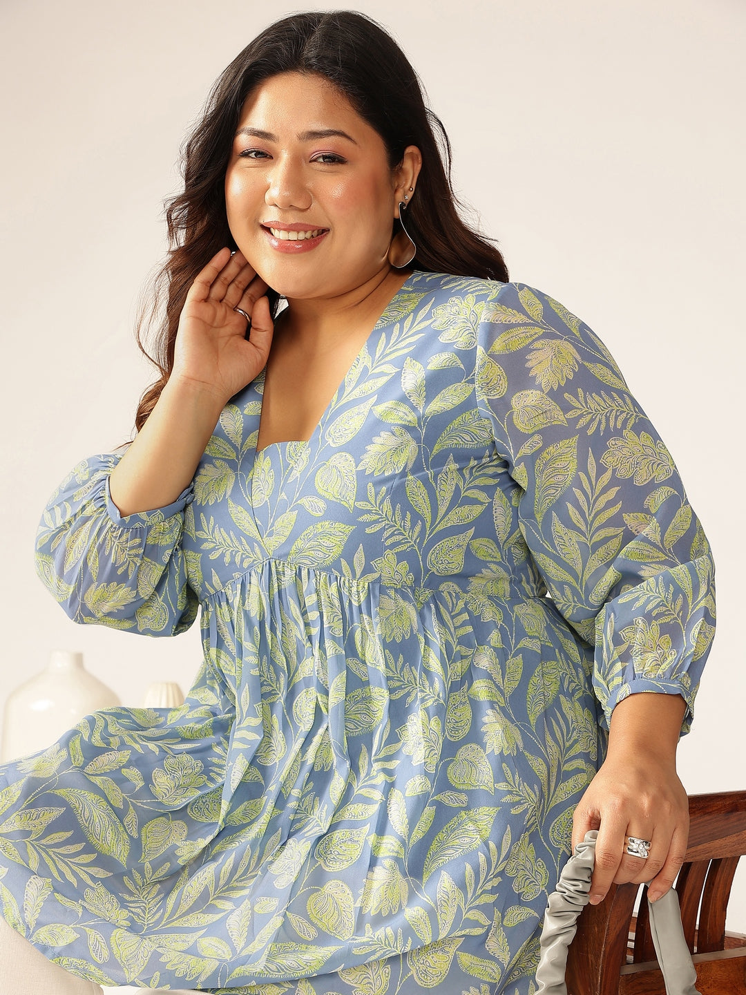 Plus Size Blue Georgette Tropical Printed A-line Tunic - qivii
