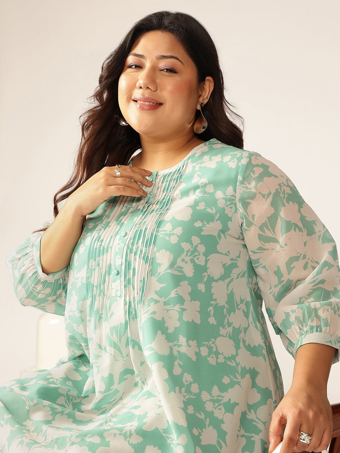 Plus Size Green Georgette Floral Printed A-line Tunic - qivii