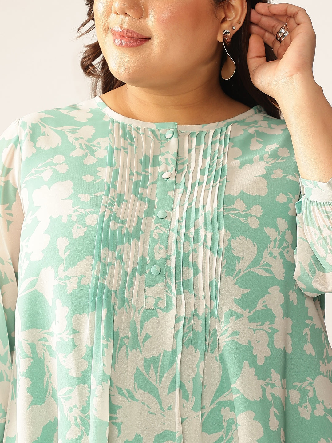 Plus Size Green Georgette Floral Printed A-line Tunic - qivii