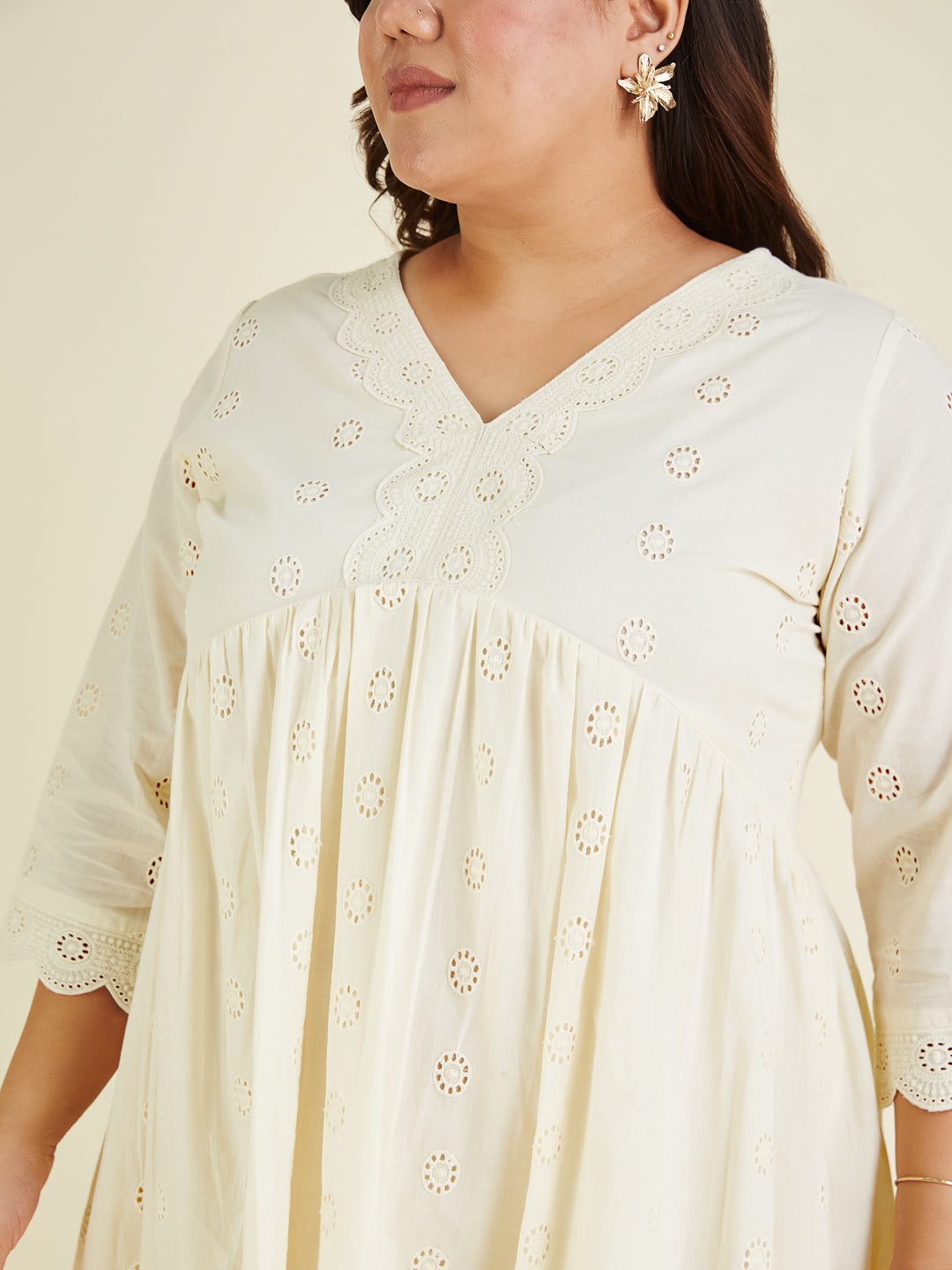 Janasya Women's Plus Size Off White Pure Cotton Schiffli A-line Tunic - qivii