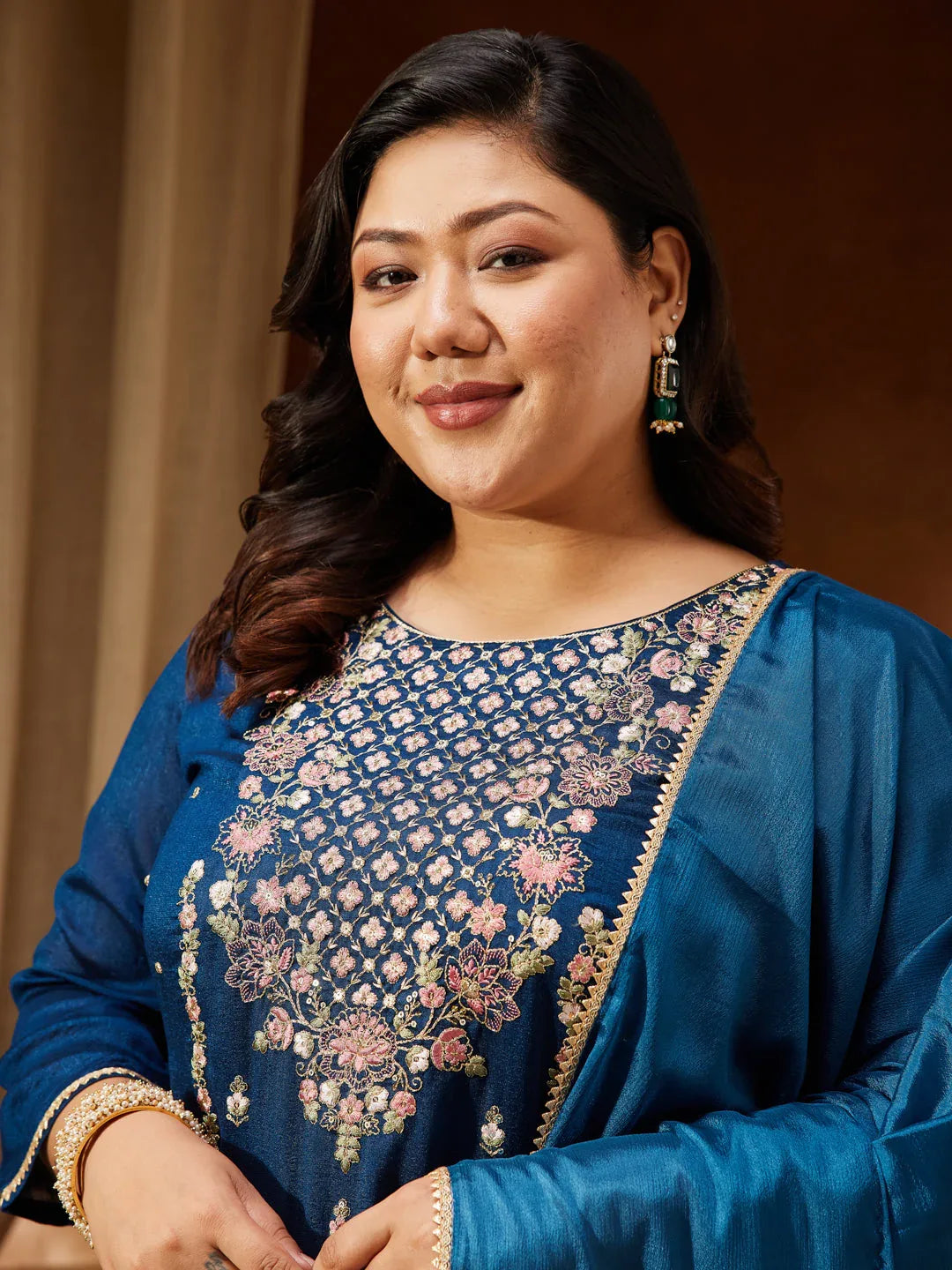 Janasya Women's Plus Size Teal Blue Silk Blend Zari Embroidered Straight Kurta Set