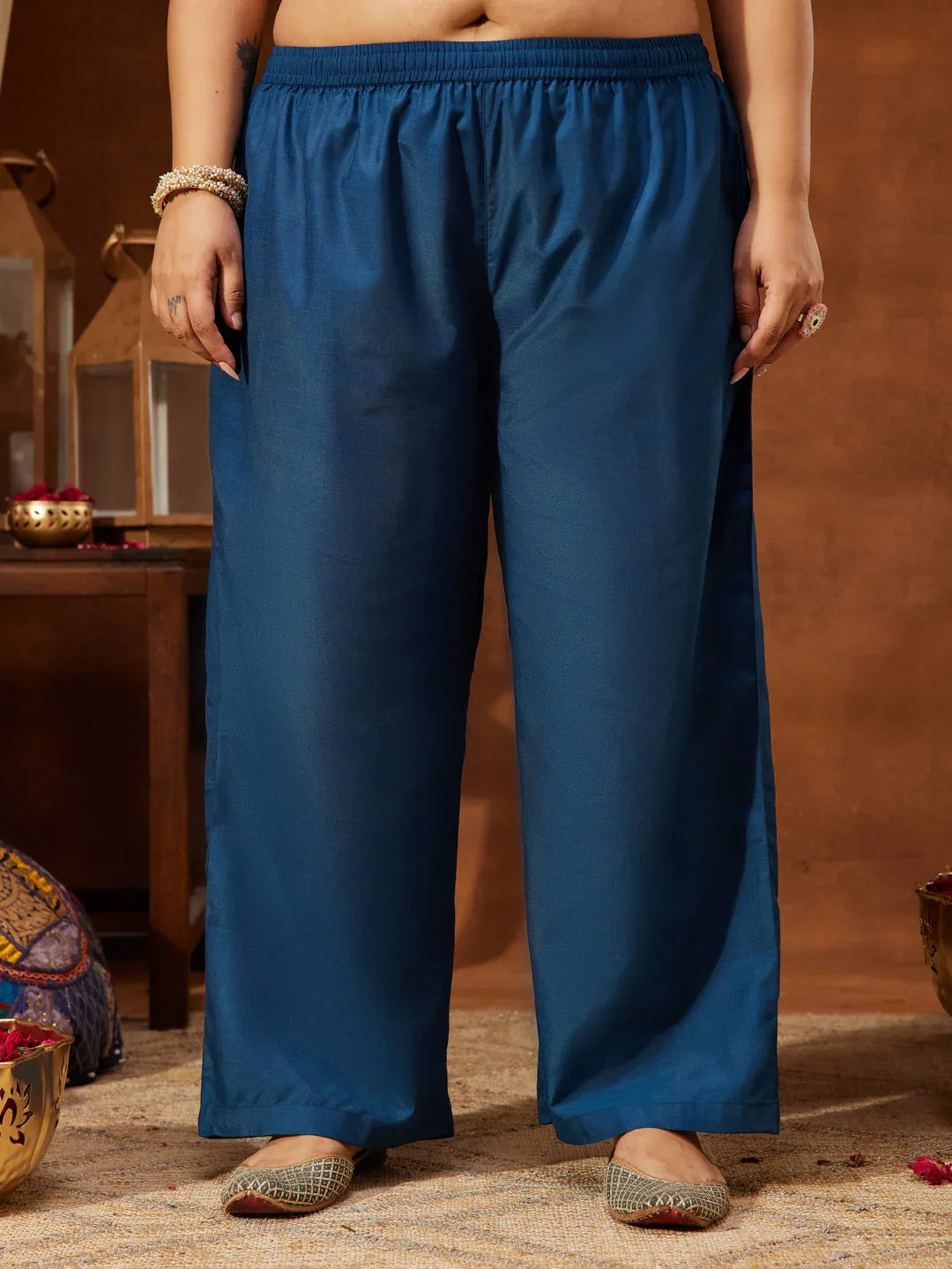Janasya Women's Plus Size Teal Blue Silk Blend Zari Embroidered Straight Kurta Set