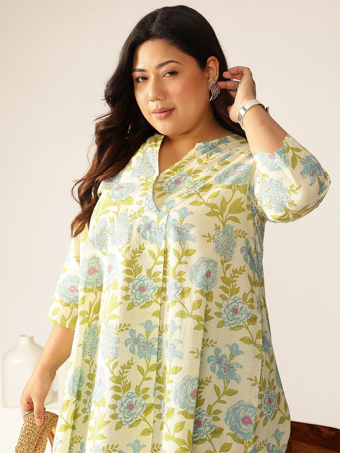 Plus Size Off White Pure Cotton Floral Printed A-line Tunic - qivii