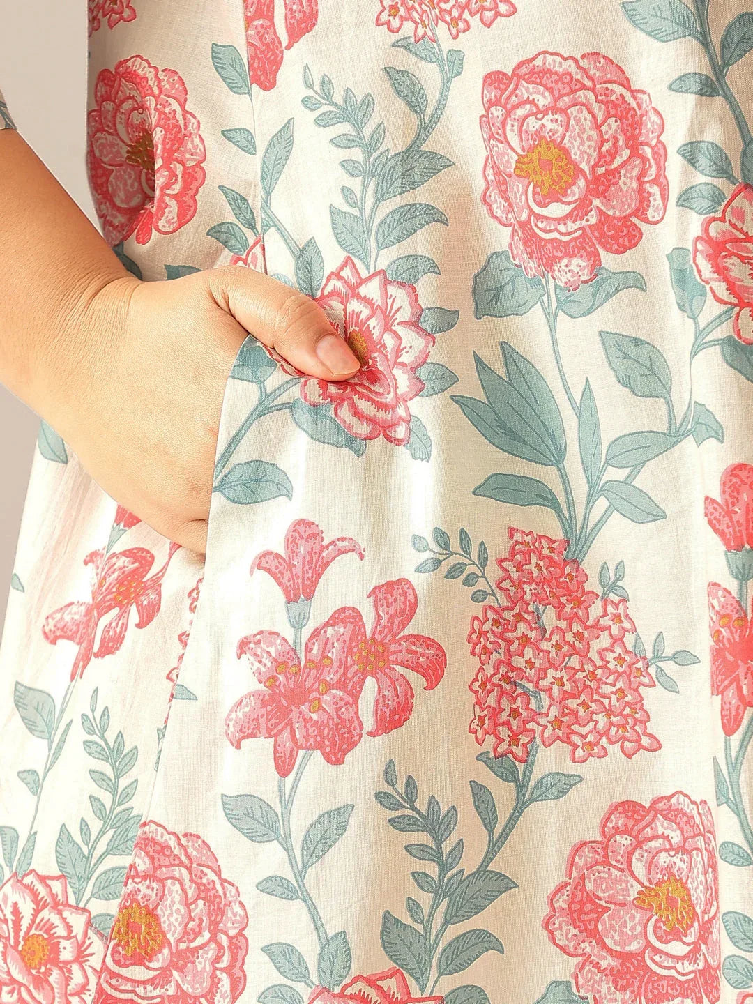 Plus Size Off White Pure Cotton Floral A-line Tunic