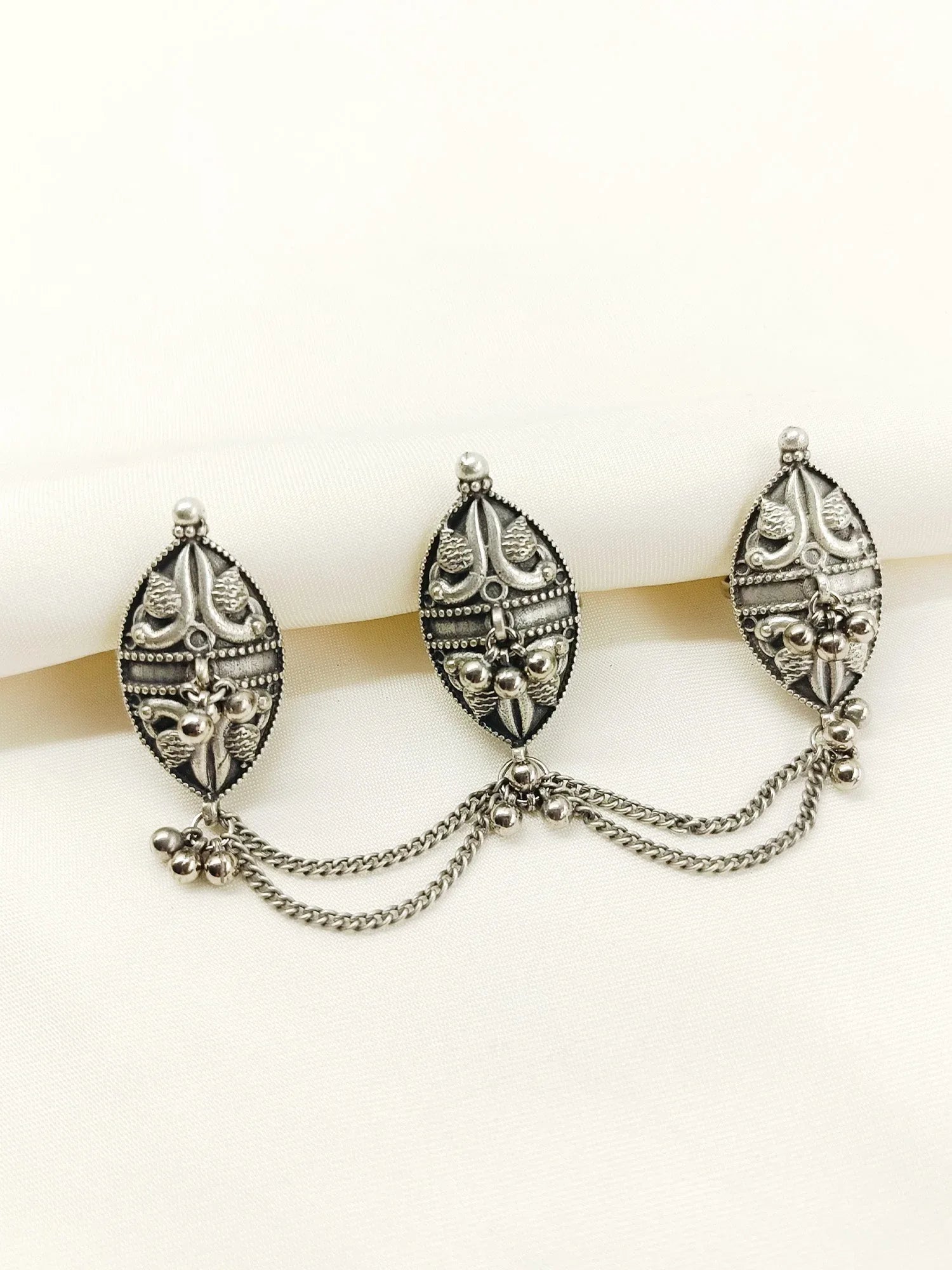 Dharini Plain Oxidized Finger Ring