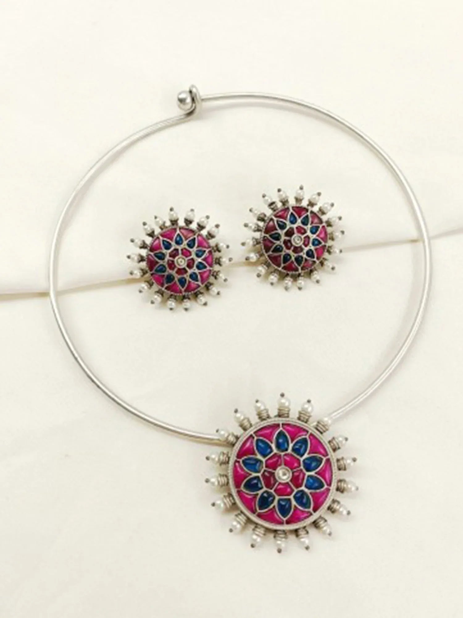 Dhita P&B Oxidized Hasli Style Necklace Set