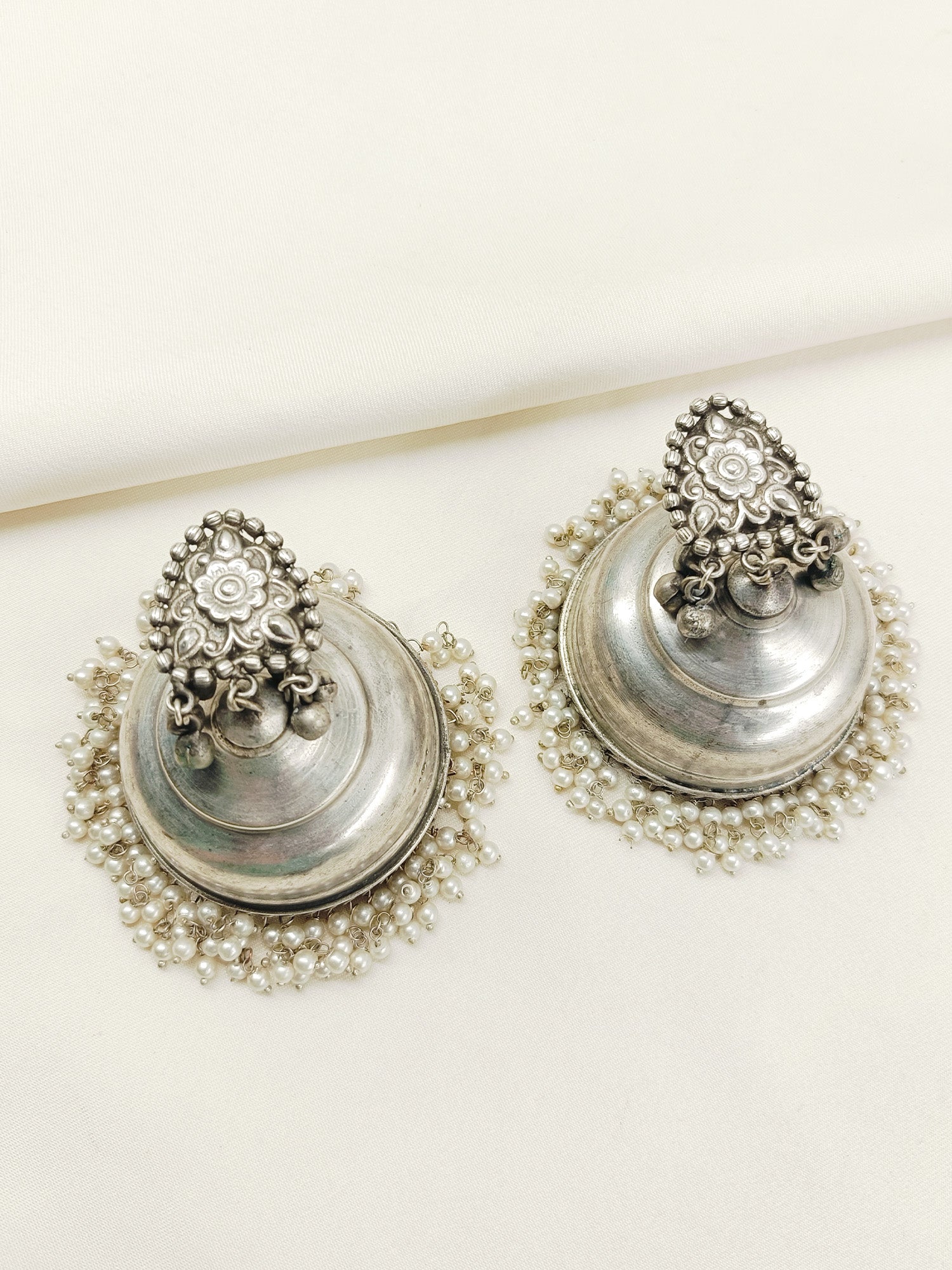 Ela Plain Oxidized Jhumki