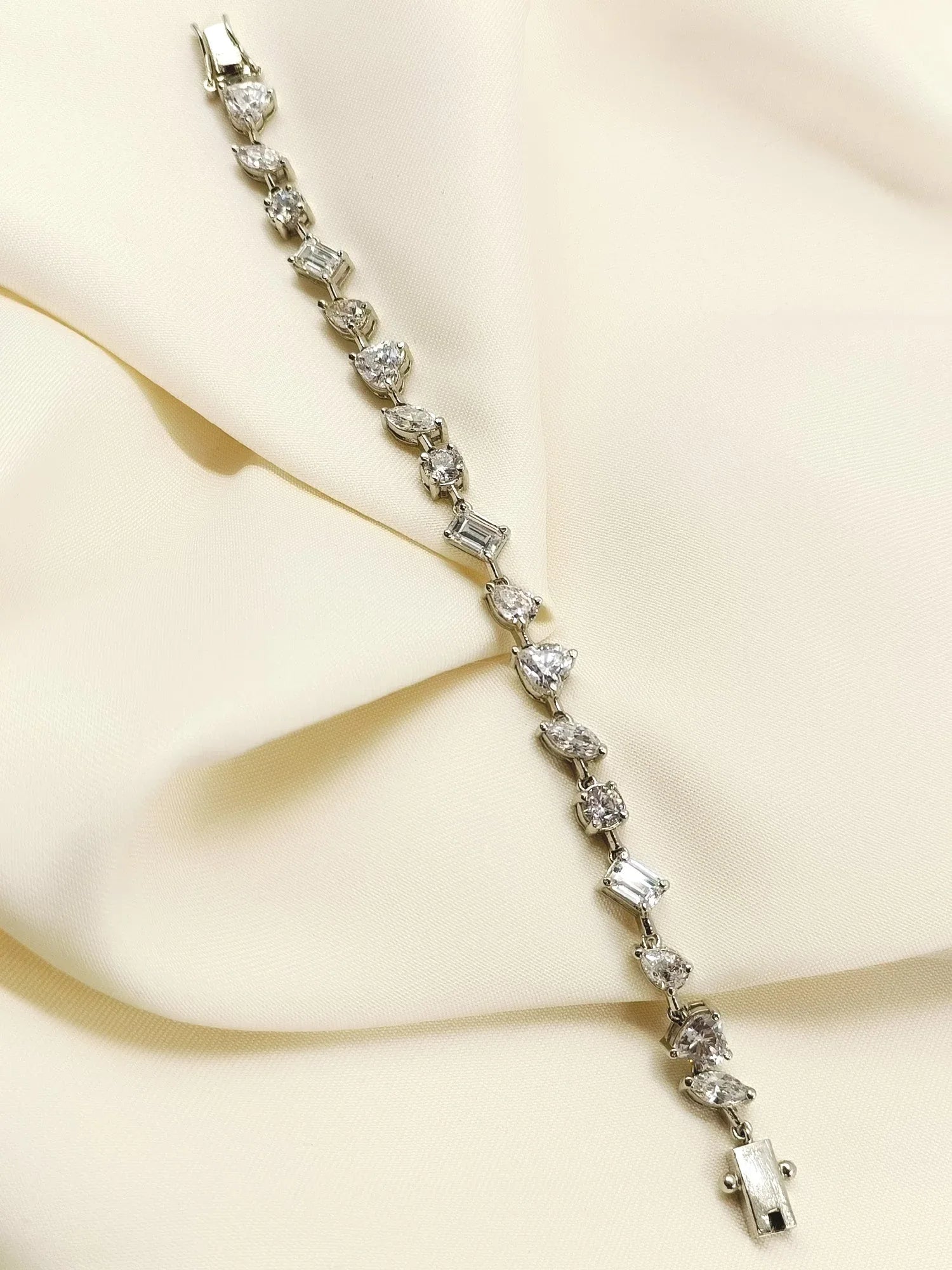 Gunjita White 92.5 Silver American Diamond Bracelet