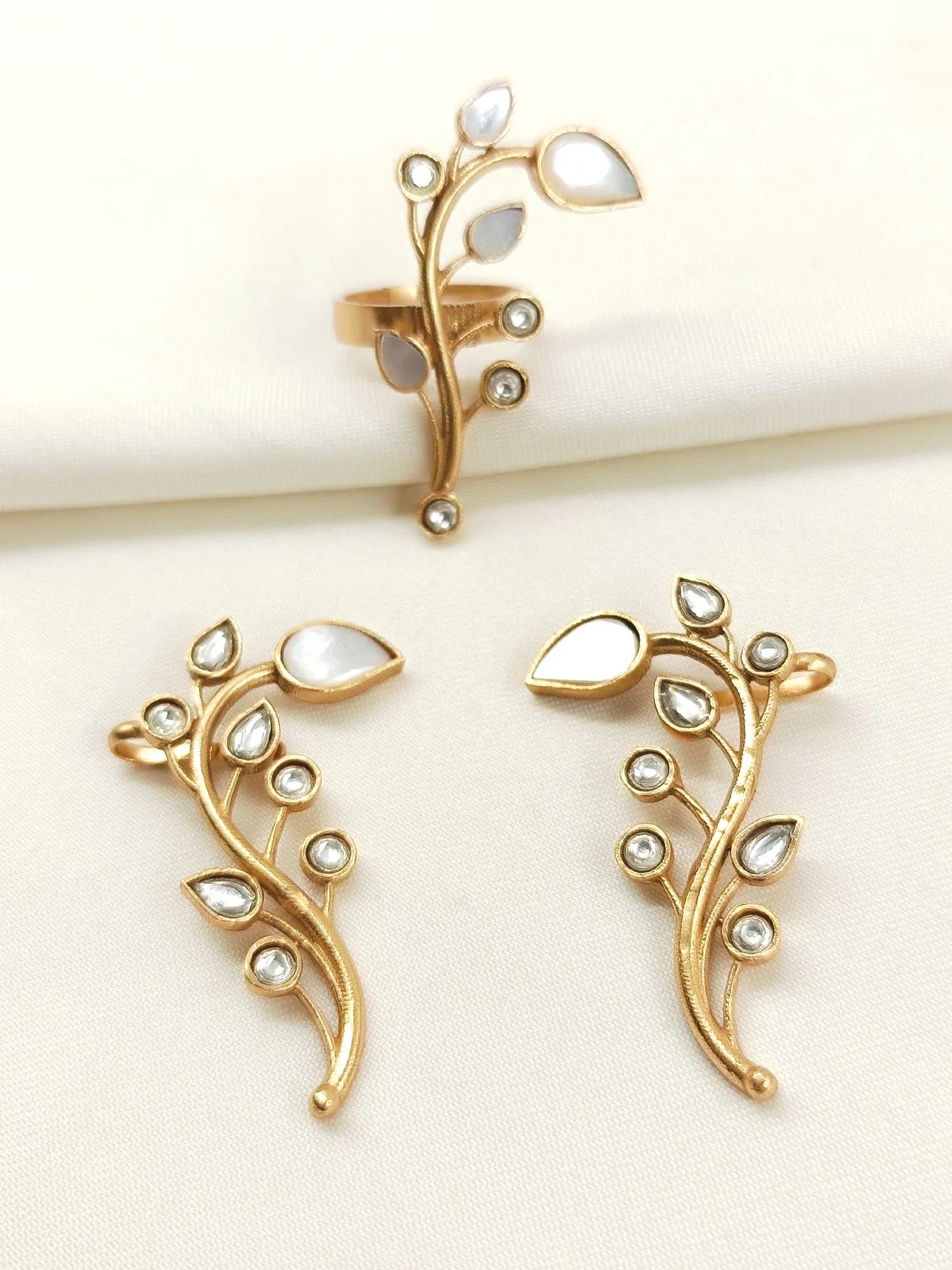 Chitrangda White Boutique Earcuff With Finger Ring