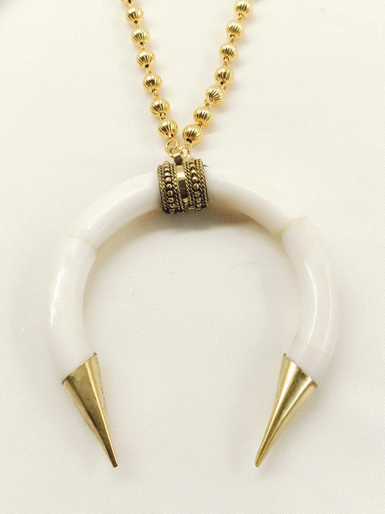 Agastya White Bone Men's Neckpiece