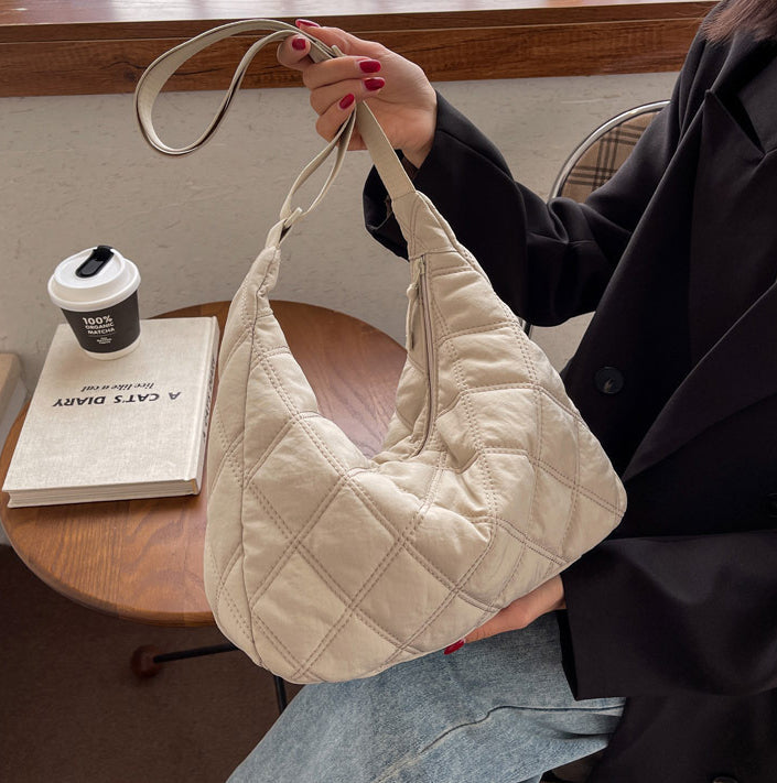 Selvane | Crossbody Bag - By Qivii