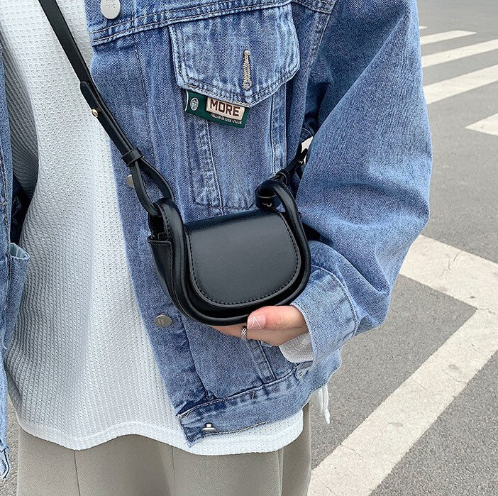 Mila | Mini Crossbody Bag - By Qivii