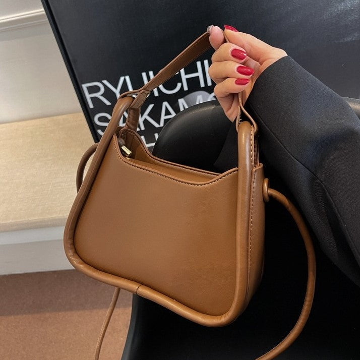 Avel | Crossbody Bag - By Qivii