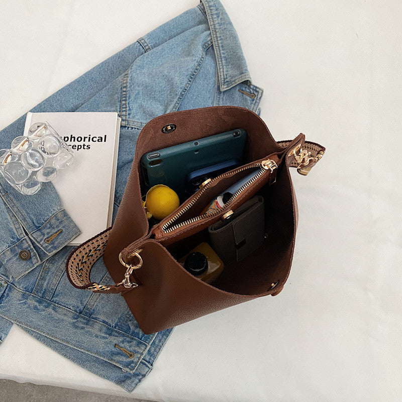 Montelise | Crossbody Bucket Bag - By Qivii
