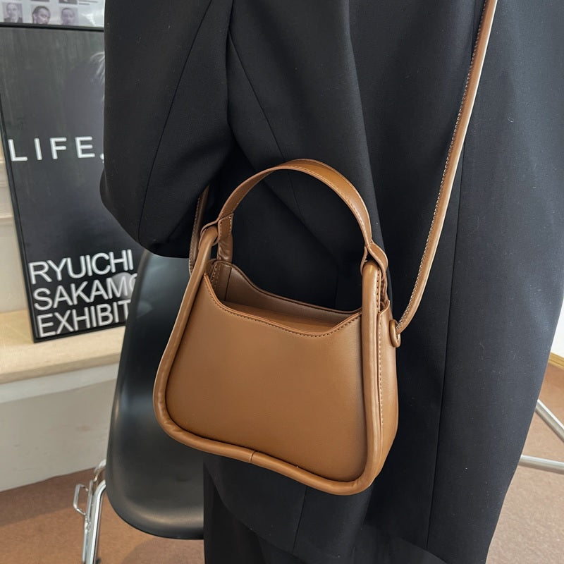 Avel | Crossbody Bag - By Qivii