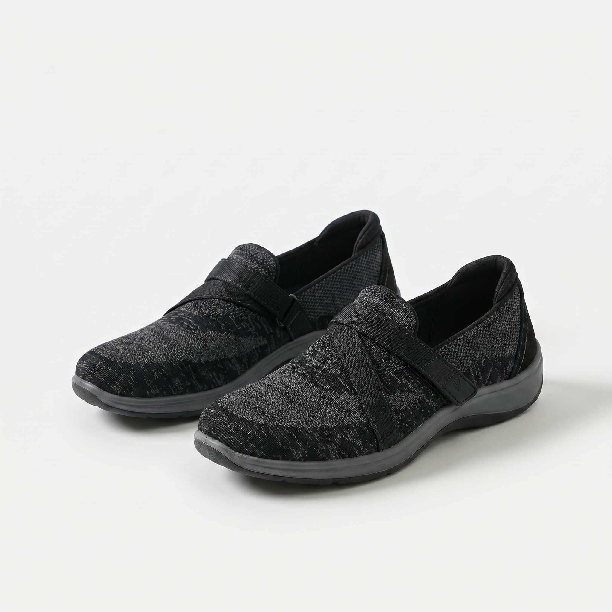 Clara - Leichter Komfort-Slipper für schmerzfreie Tage - By Qivii