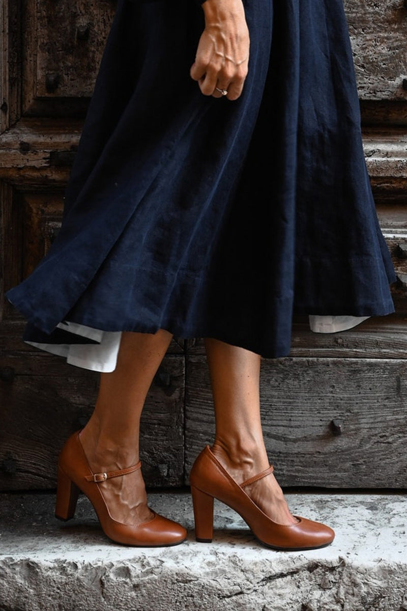 Bravina | Dagelijkse sandalen met een klein hakje - By Qivii