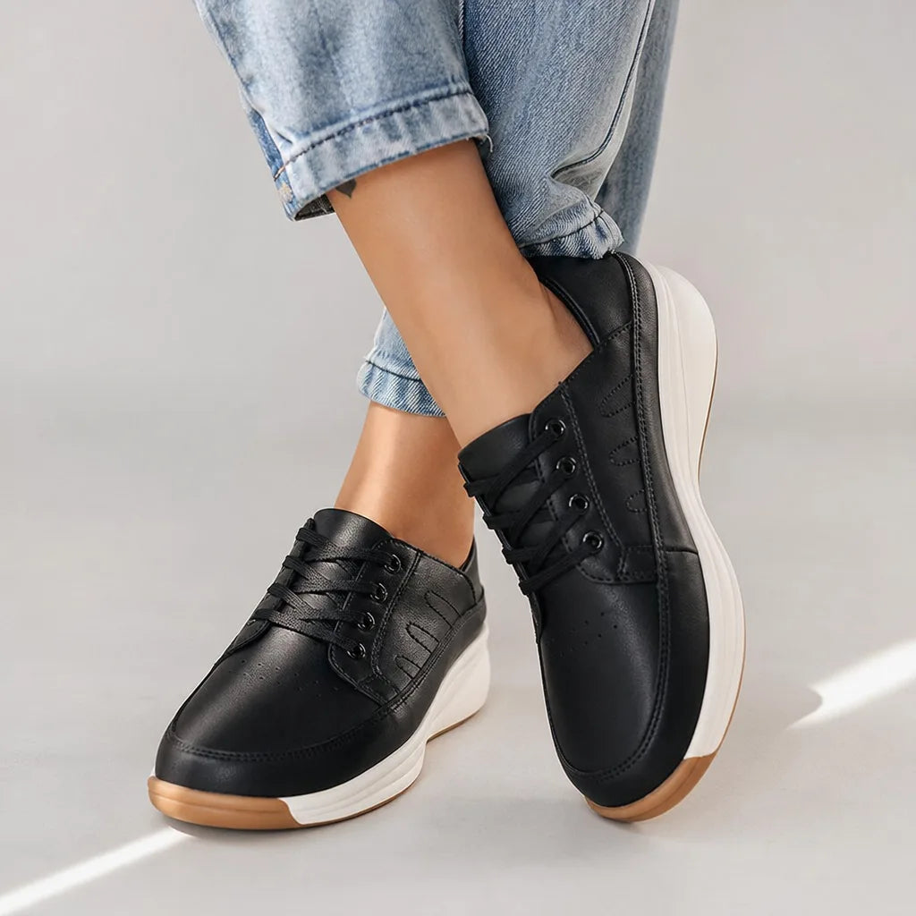Dakota Lace-Up Sneakers