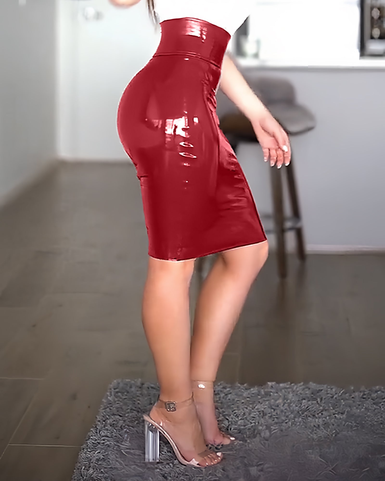 Sexy High Waist Leather Skirt with Zipper for Curvy Women - By Qivii
