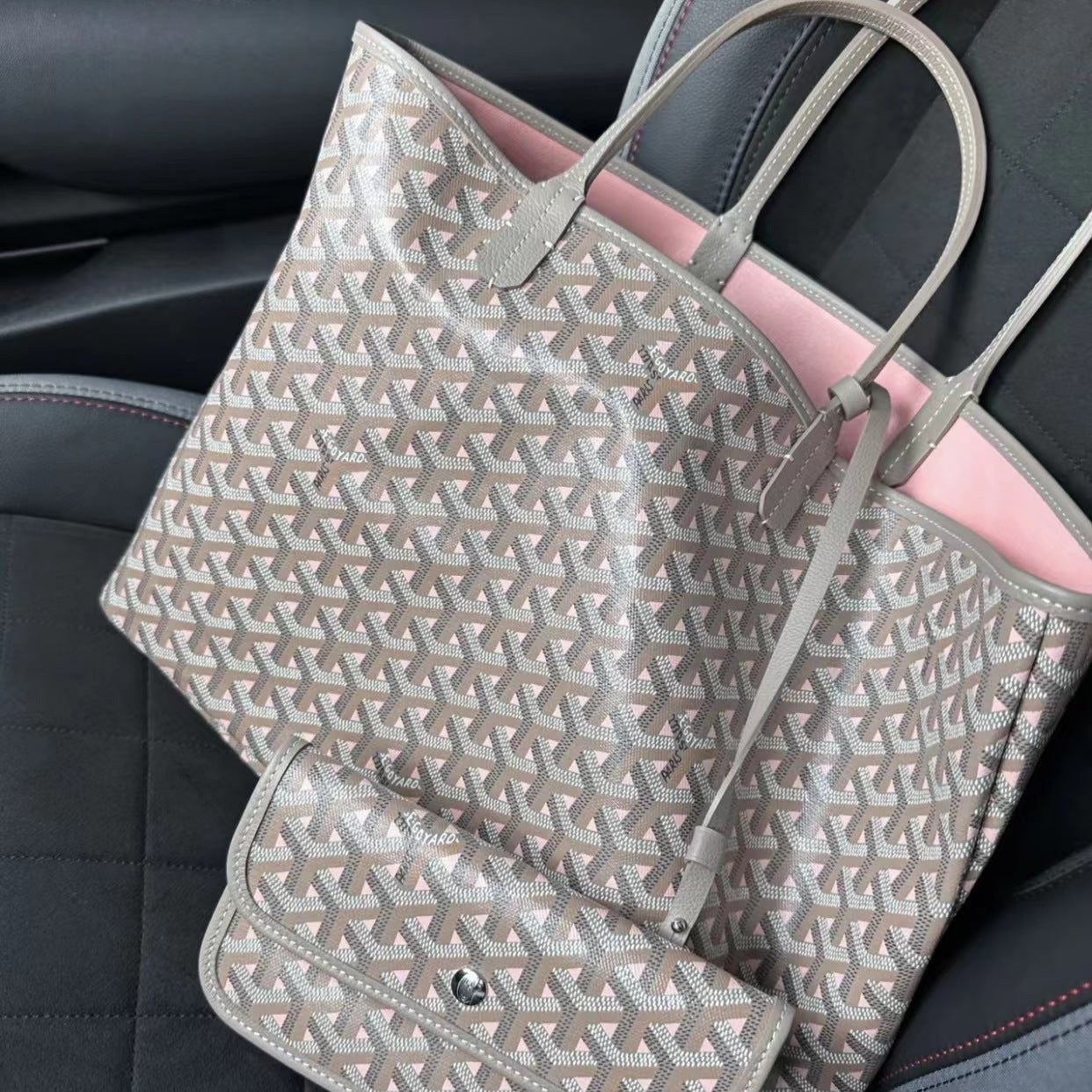 Women’s Voyager System Tote — Artisan-Checked Nursery-Ready Carryall with Organizer Pockets & Convertible Carry