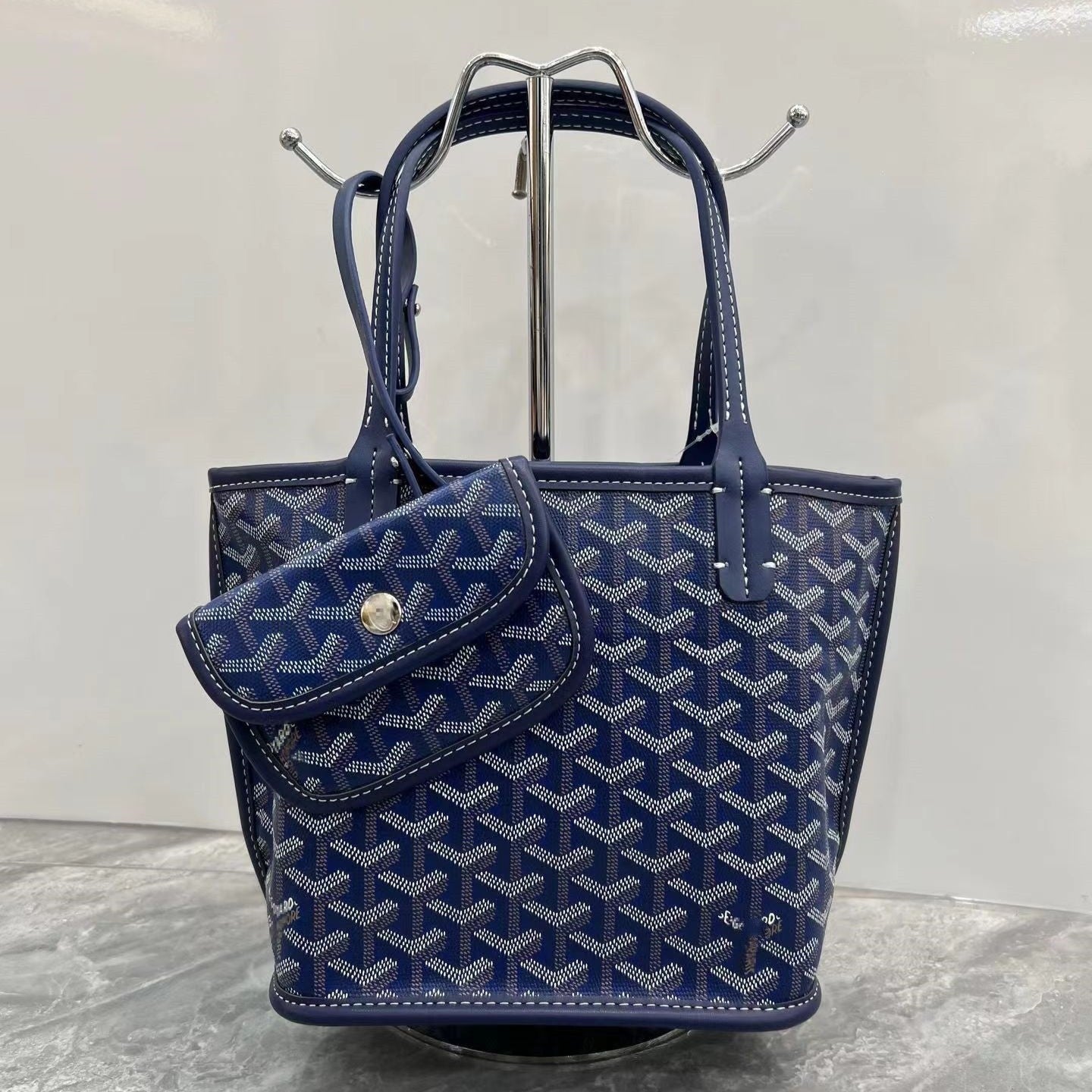 Women’s Reversible Chevron Mini Satchel — Dual-Sided Artisan-Woven Tote with Top Handle & Convertible Strap