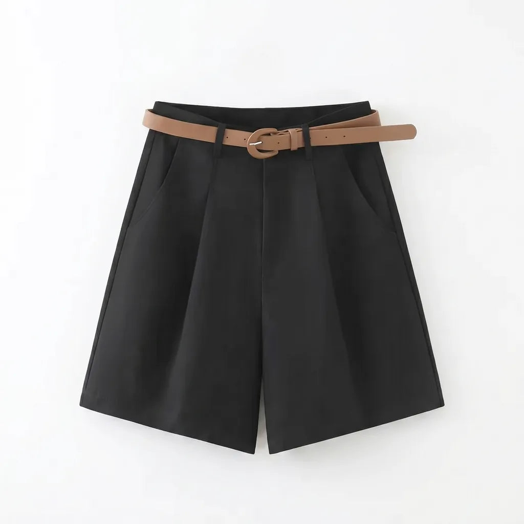 Elara High-Waist Cargo Shorts