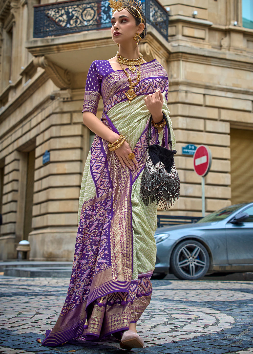 Blue & Green Patola Printed Viscose Silk Saree - qivii