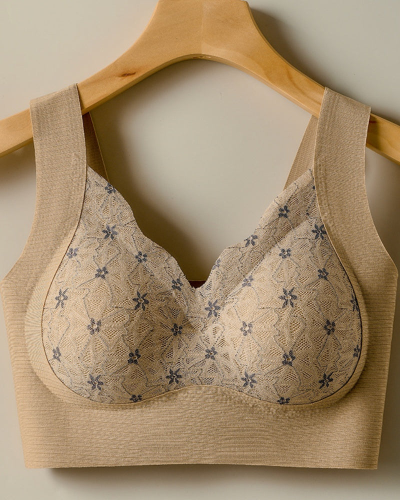 Wire Free Seamless Thin Breathable Bra with Delicate Floral Lace