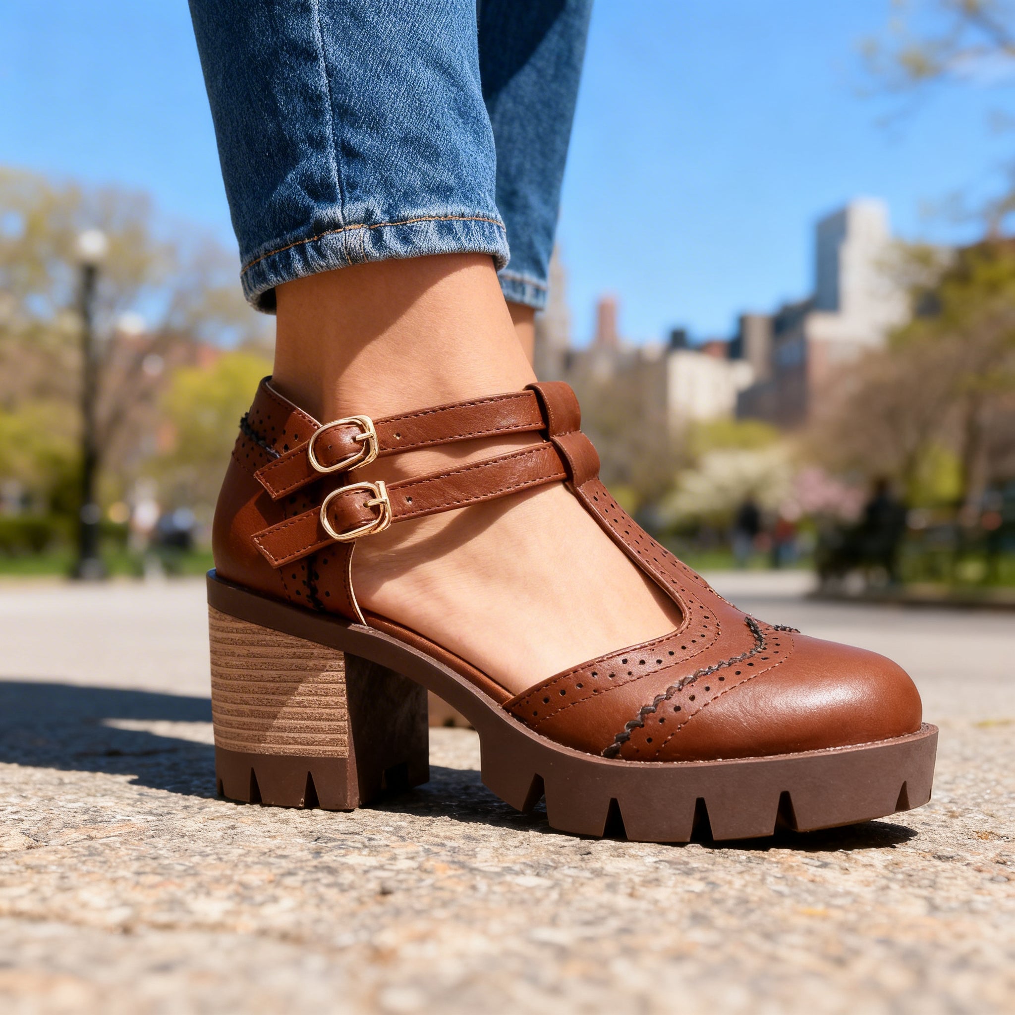 Sally Brogue Loafers