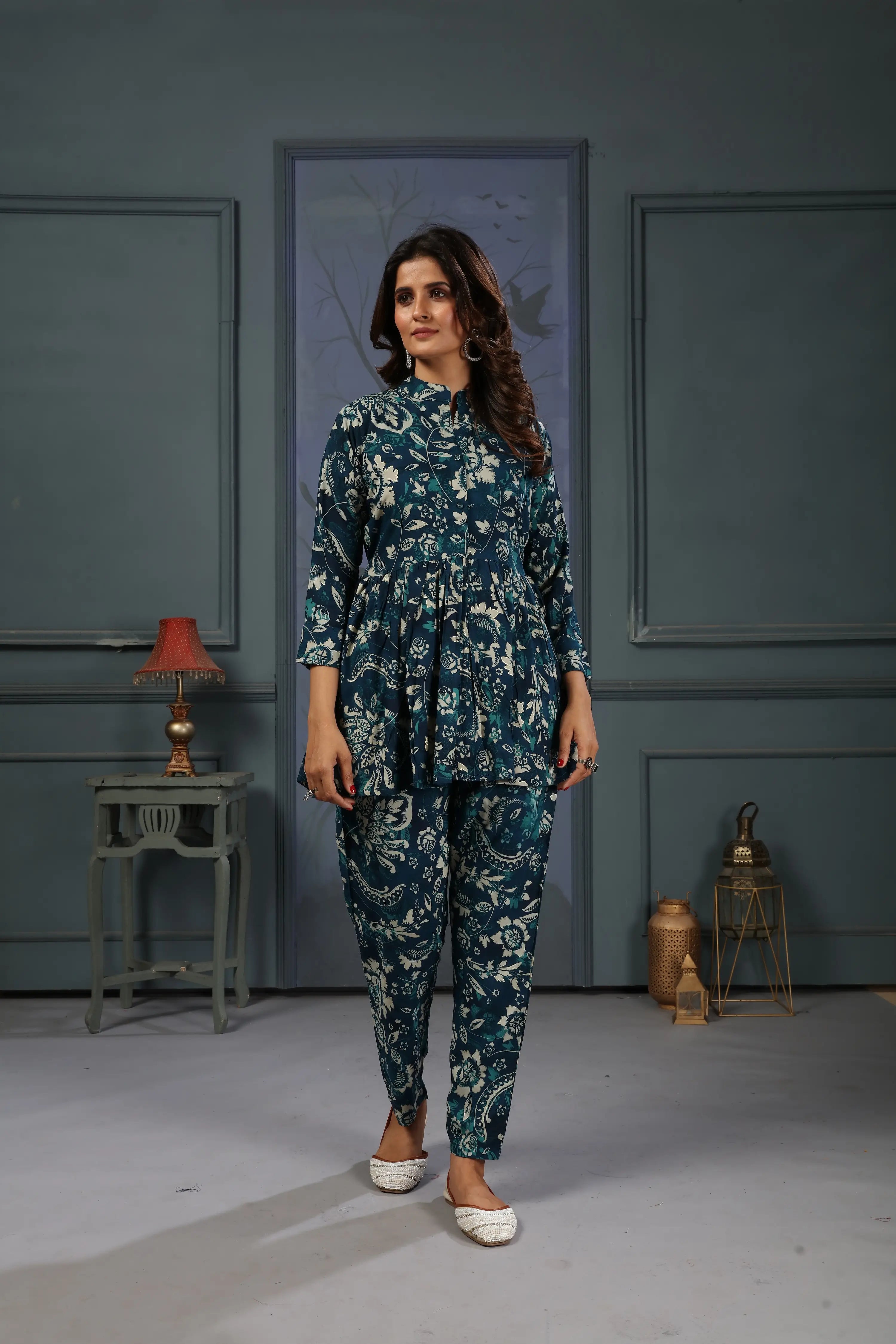 Bluish Cyan Floral Print Co-ord Set - qivii