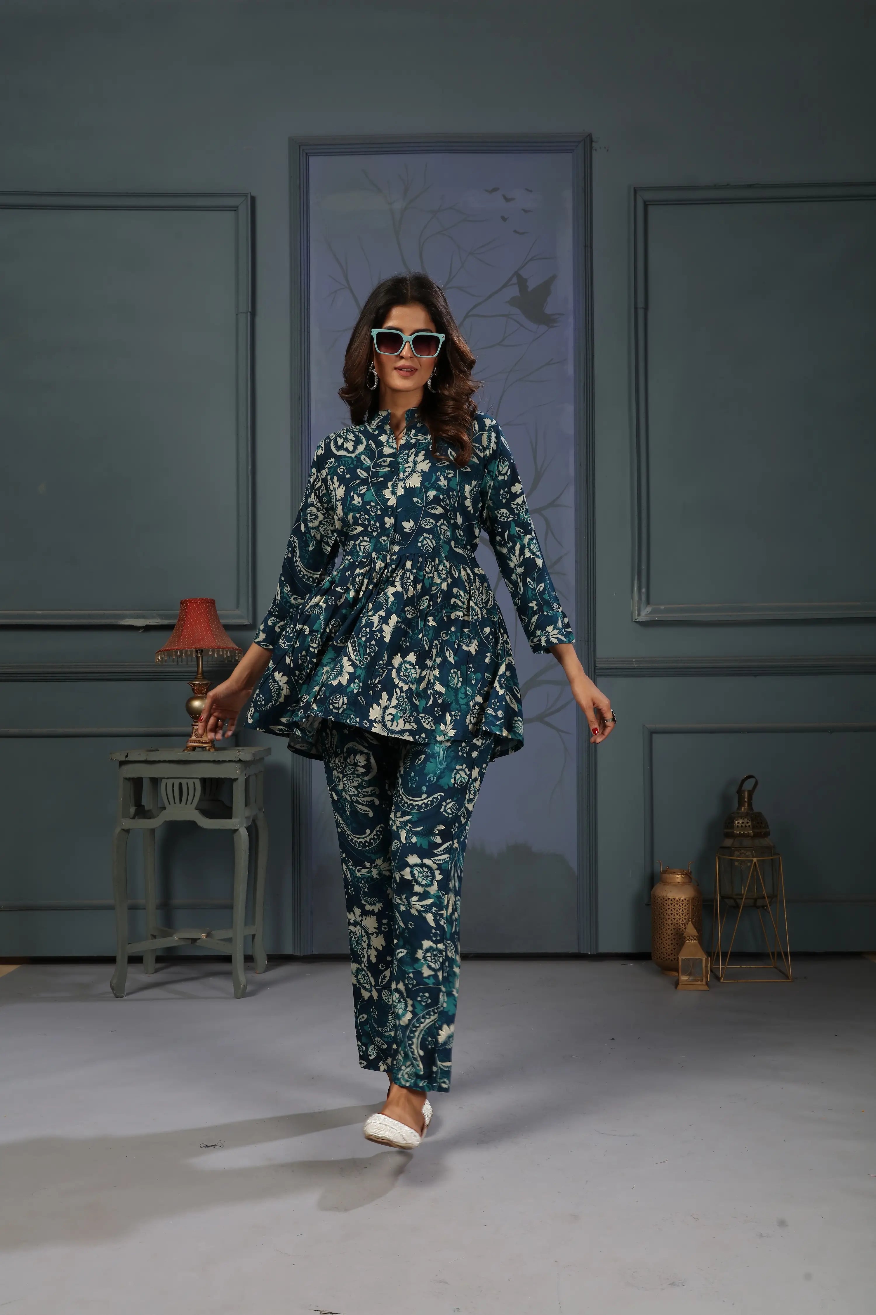 Bluish Cyan Floral Print Co-ord Set - qivii