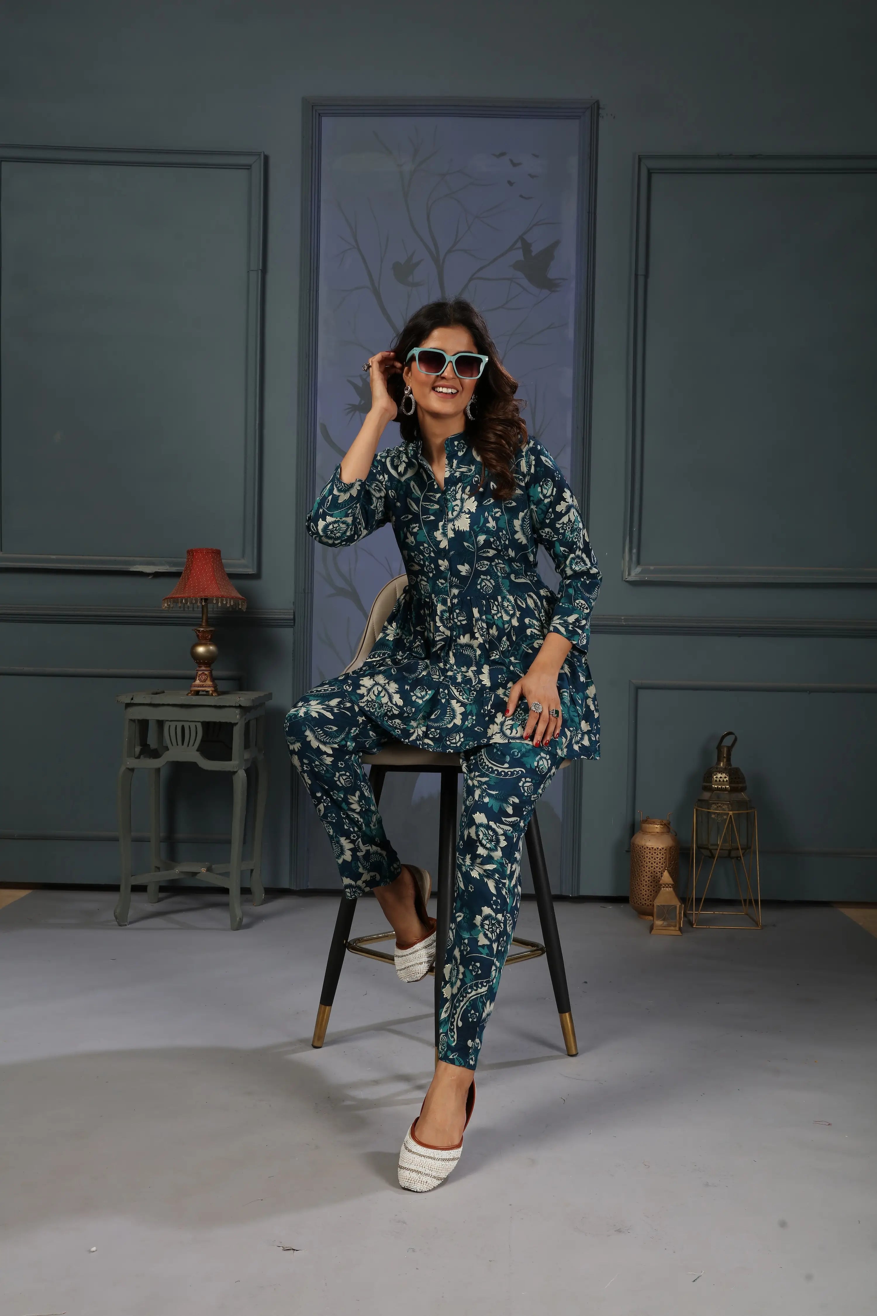 Bluish Cyan Floral Print Co-ord Set - qivii