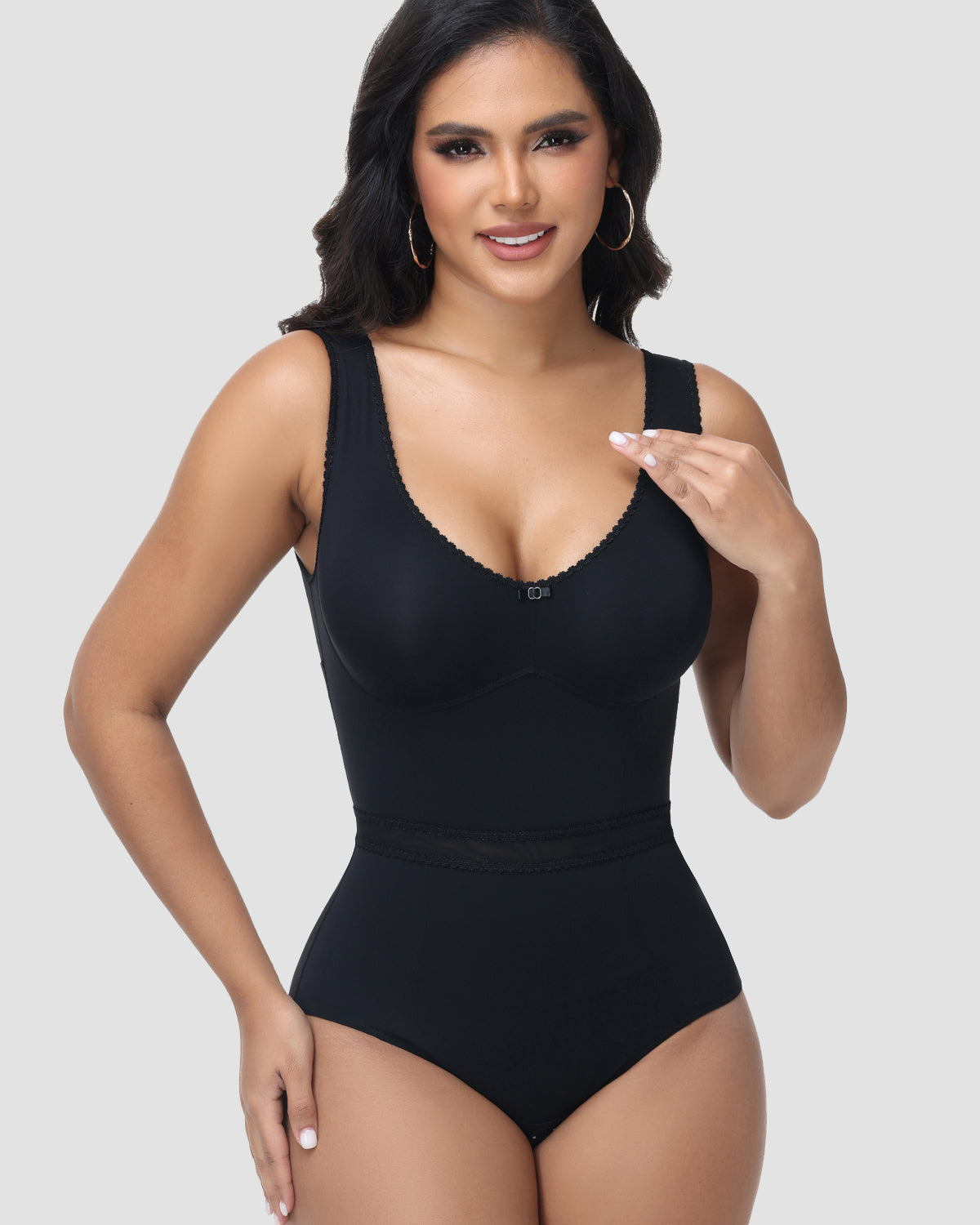 Shapshe® Figure-Shaping Lace Bodysuit for a Slim Waist - By Qivii