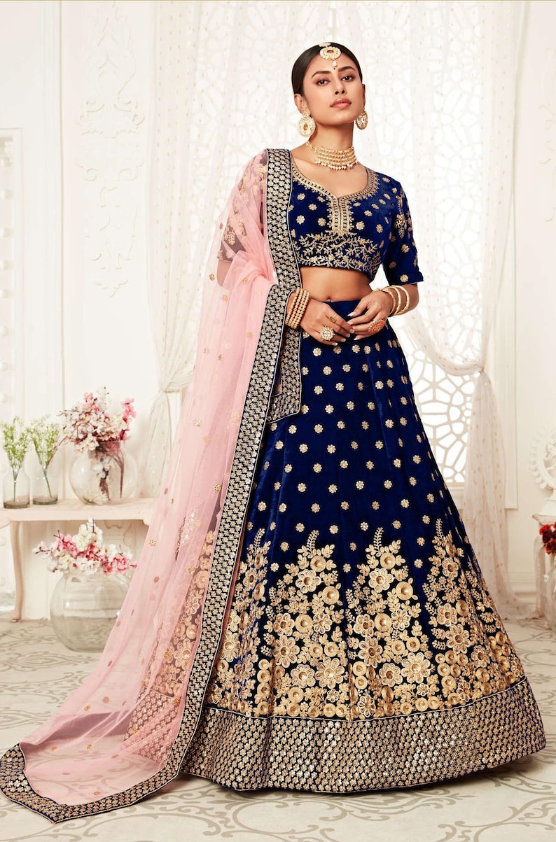 दिल को छू लेने वाला भारतीय वेडिंग वियर लहंगा चोली का छवि