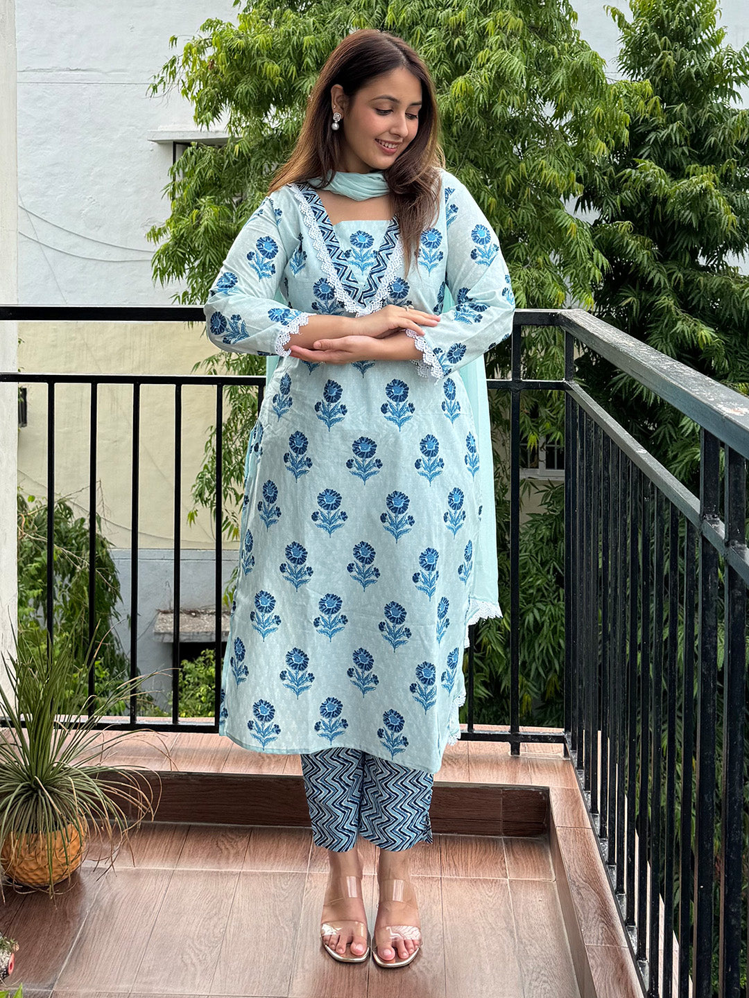 Blue Pure Cotton Floral Printed Straight Kurta Set - qivii