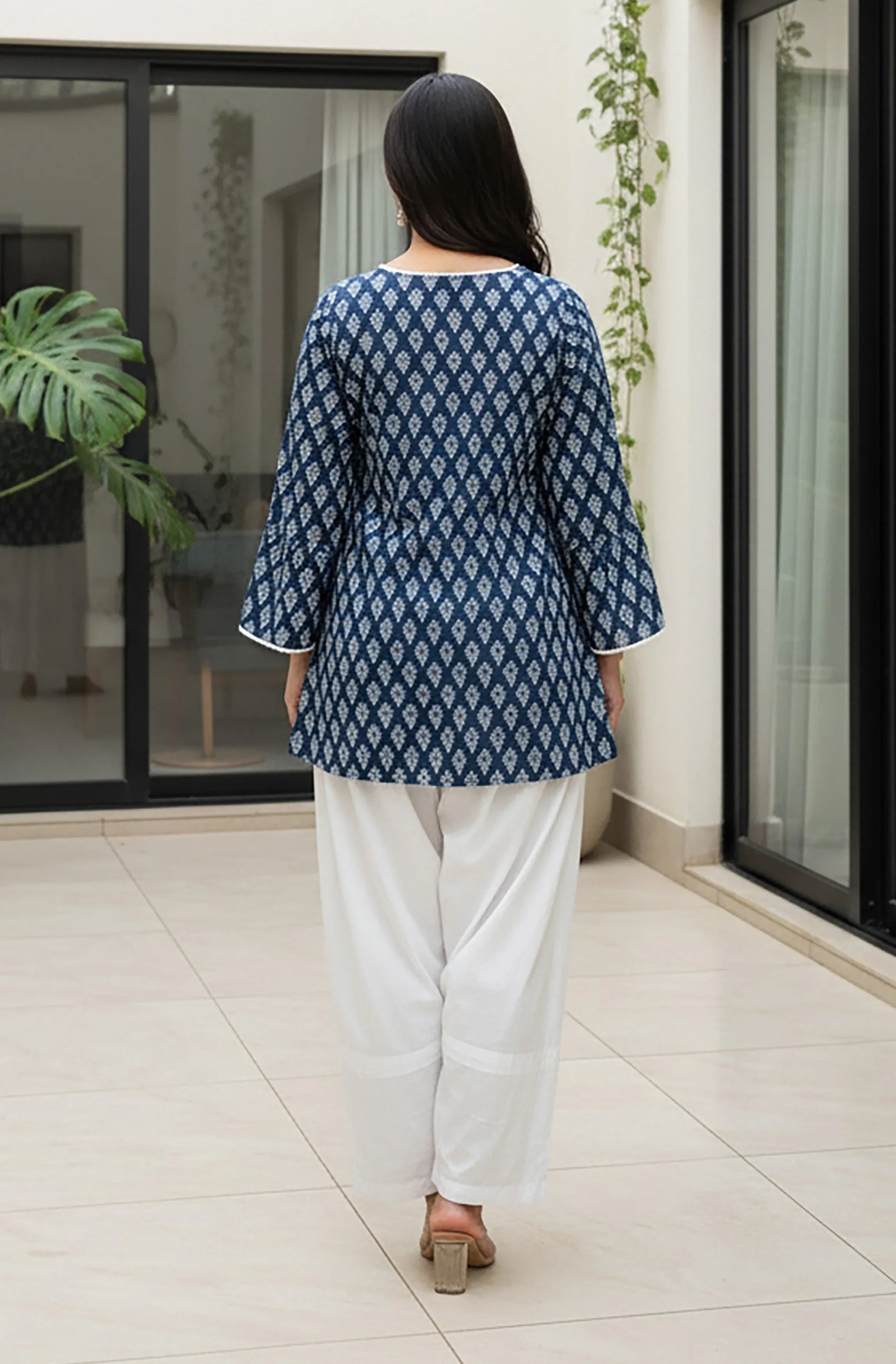 Janasya Women's Indigo Pure Cotton Batik Printed Straight Tunic