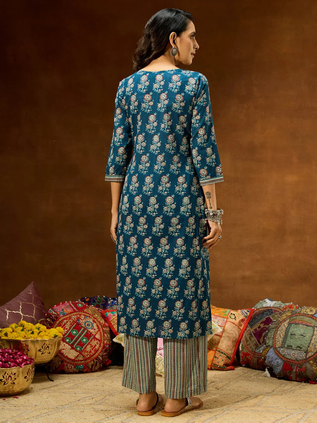 Janasya Women's Blue Pure Cotton Floral Printed Straight Kurta Pant Set