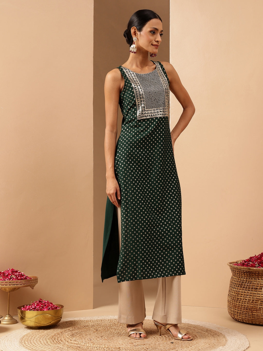 Janasya Women's Dark Green Silk Blend Zari Yoke Embroidered Gold Printed Straight Kurta - qivii