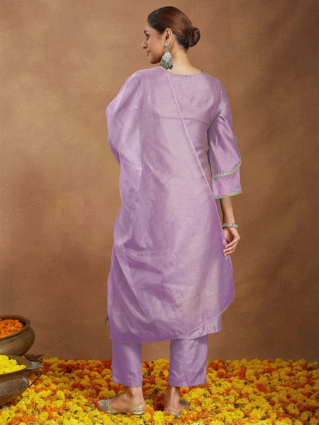 Janasya Women's Lavender Silk Blend Zari Embroidered Straight Kurta Set