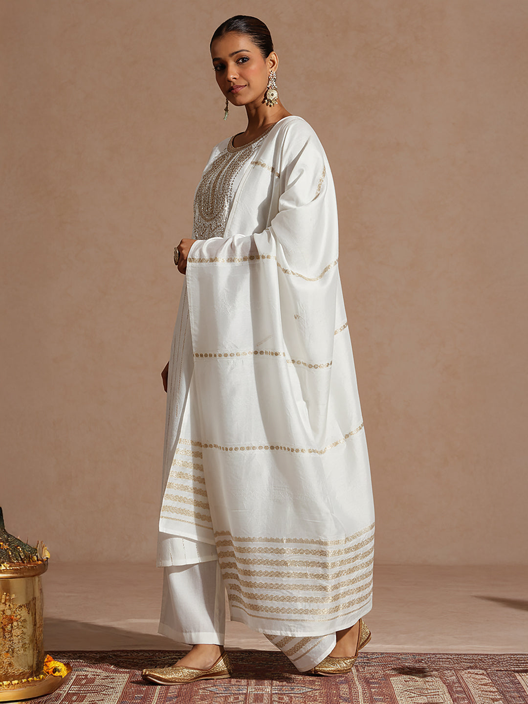 Janasya Women's Off White Silk Blend Embellished Zari Embroidered Straight Kurta Set - qivii