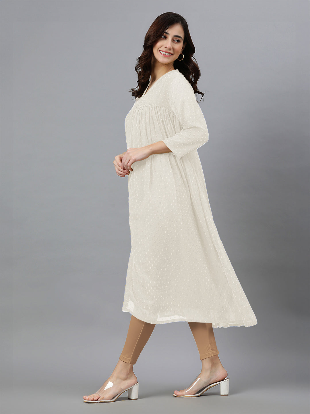Off White Dobby Chiffon Self Design Flared Kurta - qivii