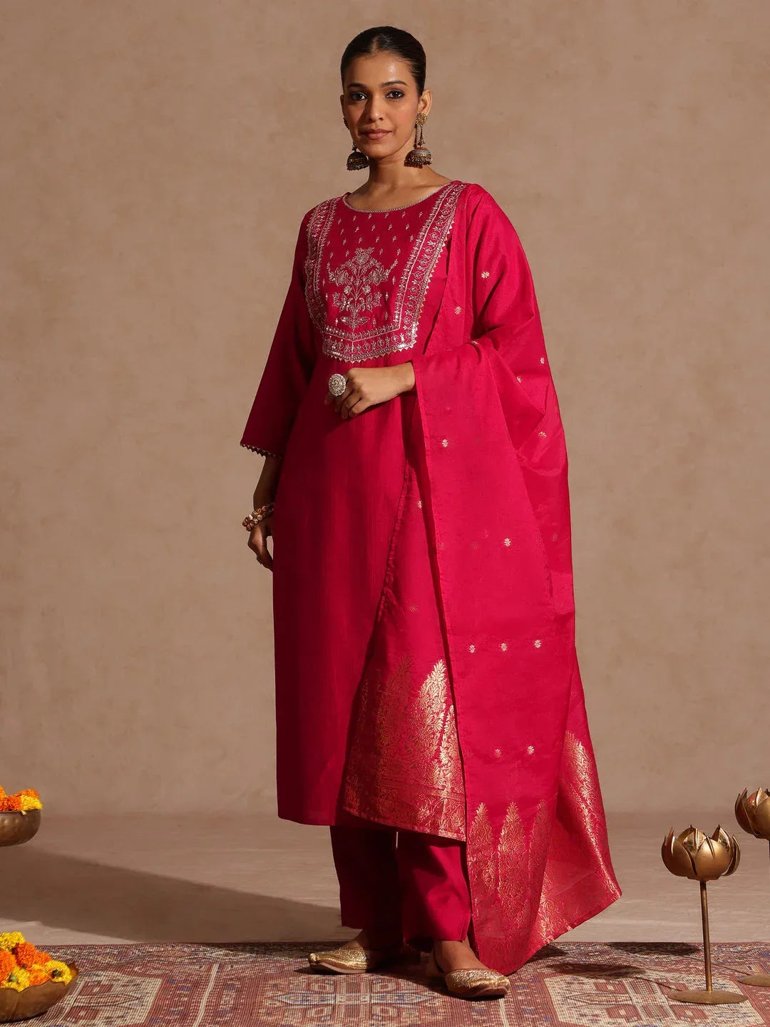 Janasya Women's Pink Silk Blend Zari Yoke Embroidered Straight Kurta Set