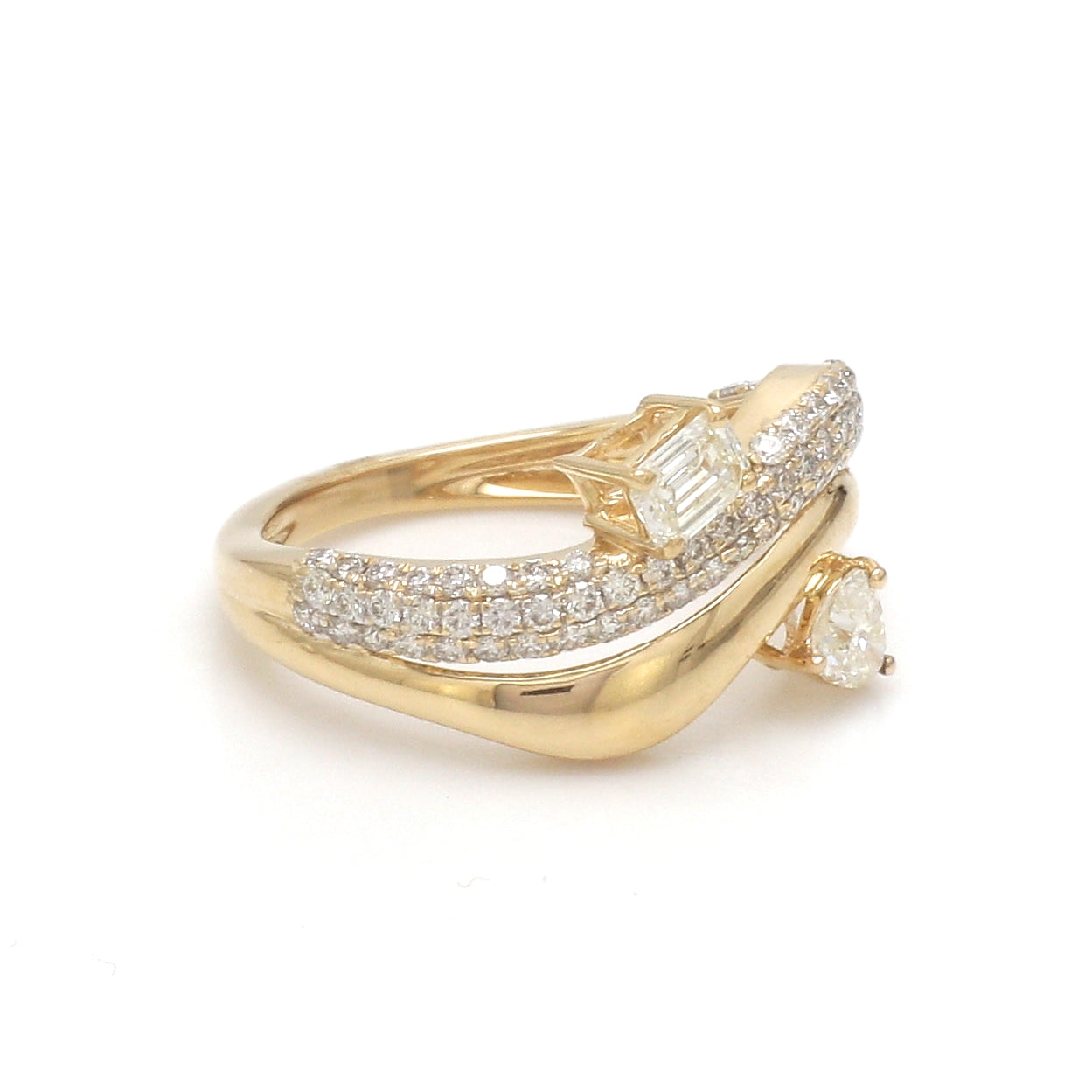 JPRG-3514/8938 Diamond Pear Octagon With Round Diamond Wave Ring