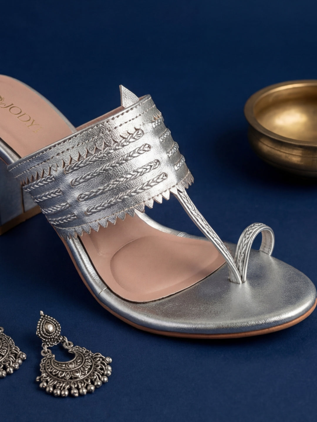 Saanjh Heels