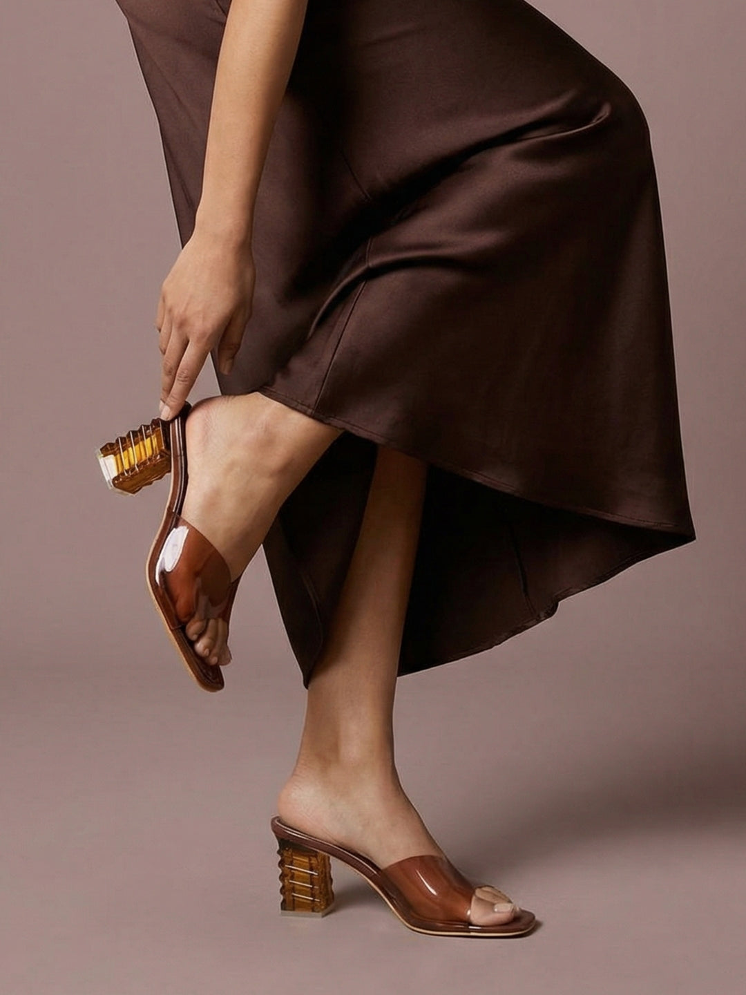 Vitra Heels