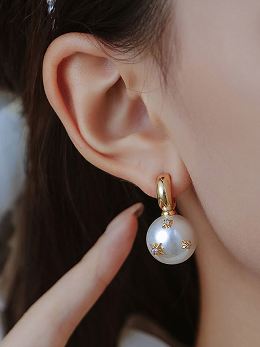 Vintage Pearl Earrings - By Qivii